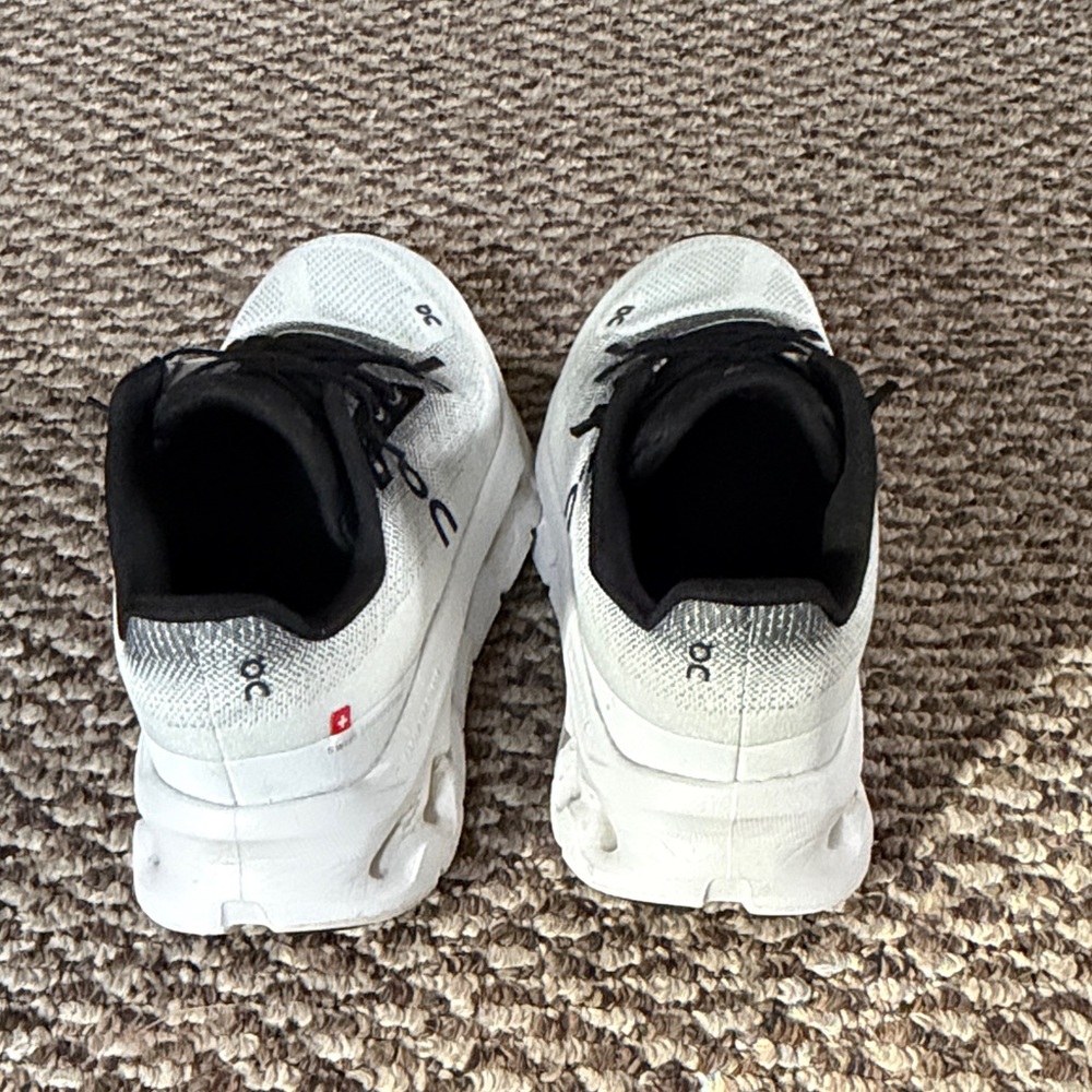 On Running Women’s Gray and Black Athletic Shoes - Picture 3 of 5